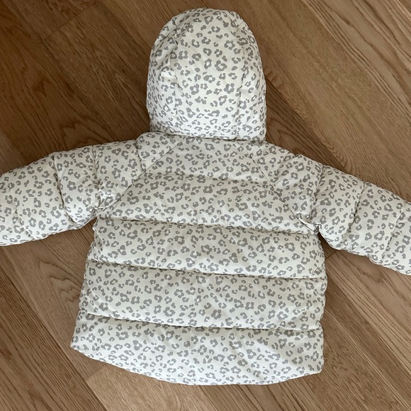 Baby Gap Winter coat/puffer - Picture 3 of 3